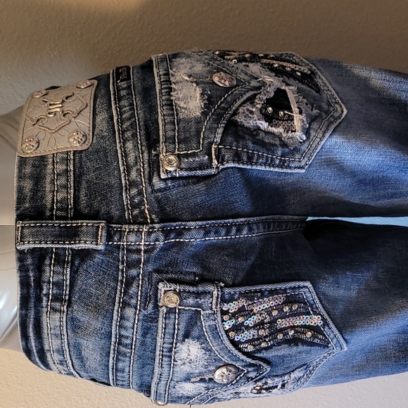 Miss Me Jeans - Picture 2 of 6